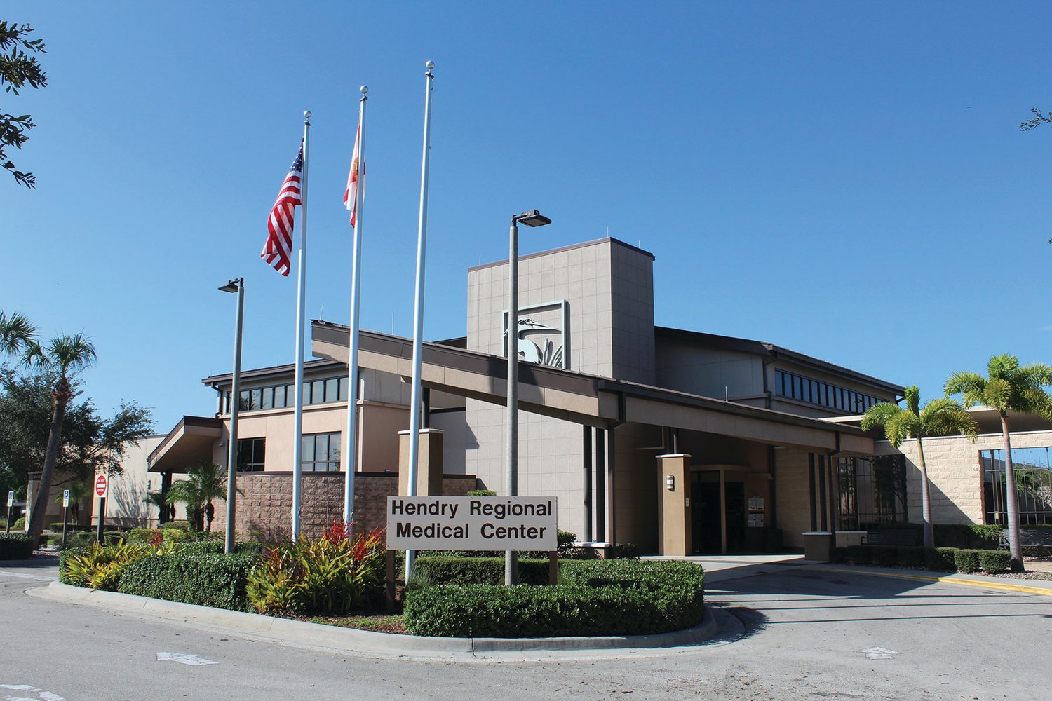 This picture is of the Hendry Regional Medical Center.